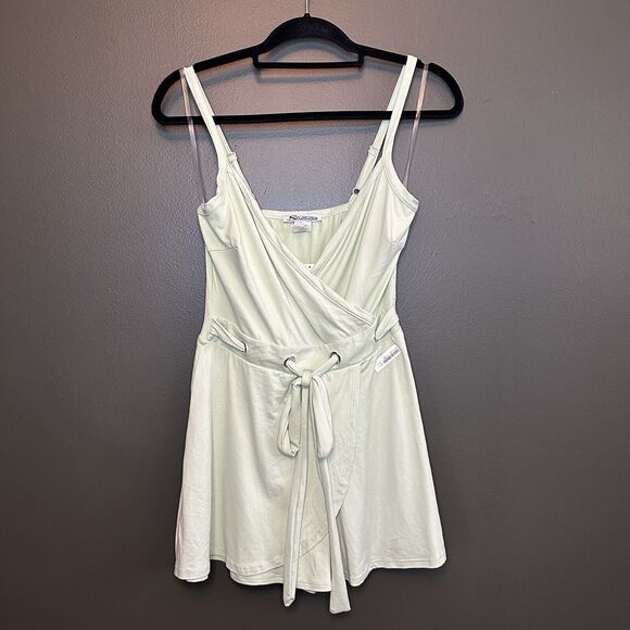 NWT Stilettos Faux Wrap Romper Small S Pistachio Green - Picture 1 of 4